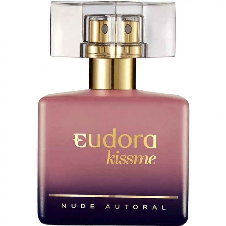 Kiss Me Nude Autoral