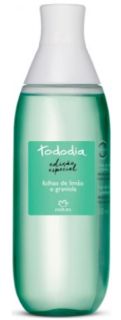 Tododia: Folhas de Limão e Graviola