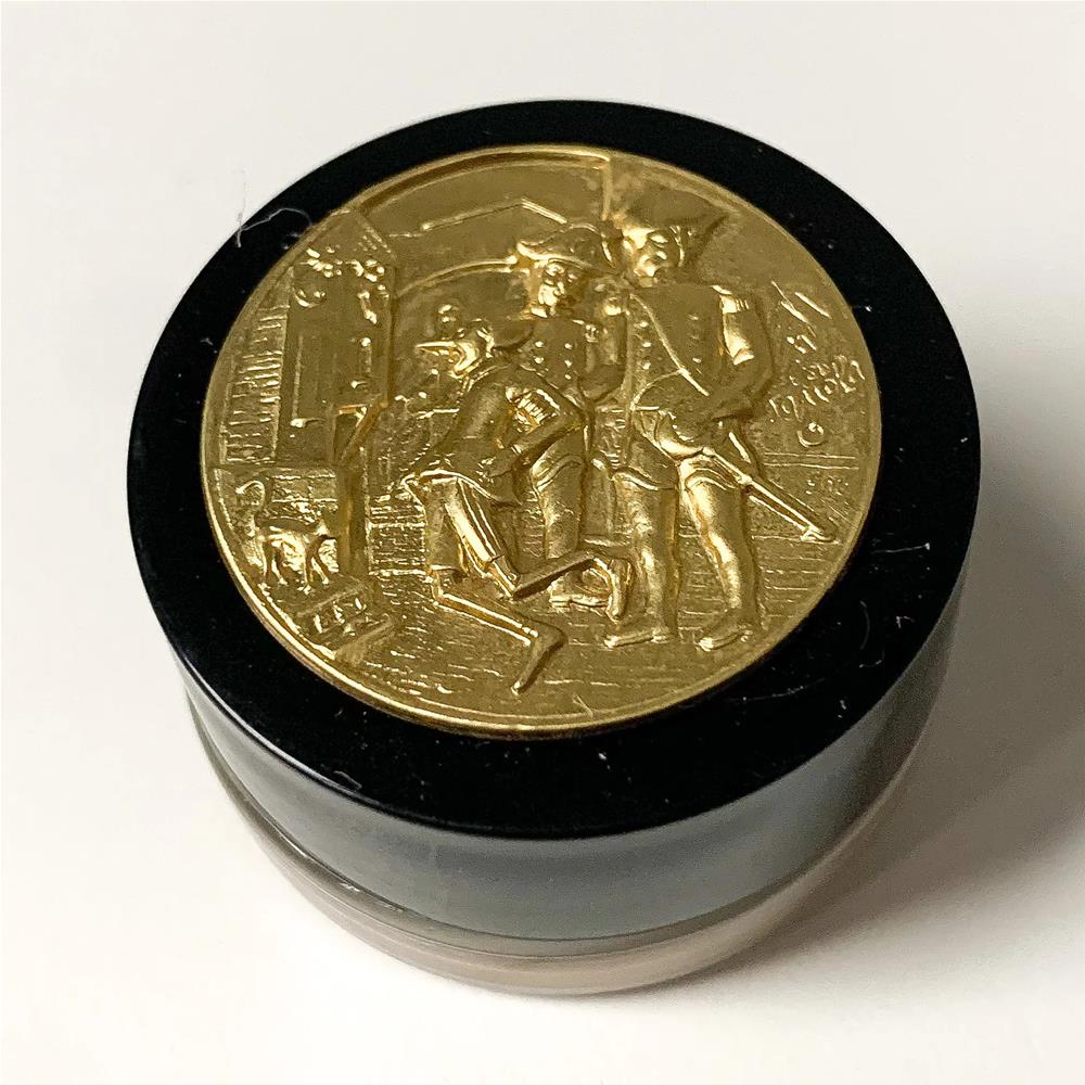 Pinocchio e I Carabinieri (Solid Perfume)