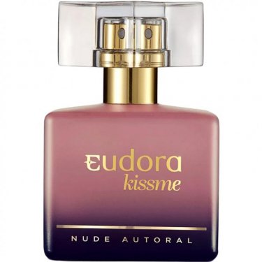 Kiss Me Nude Autoral