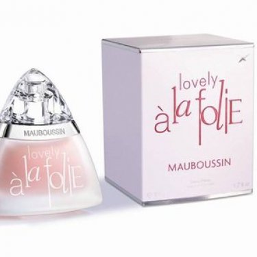 Lovely à la Folie