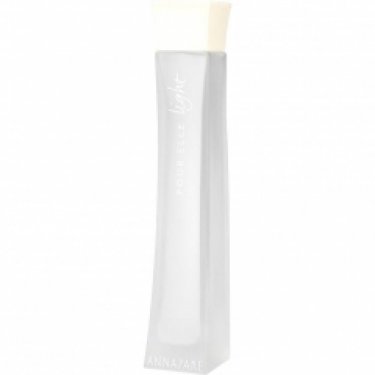 Pour Elle Light (2013)