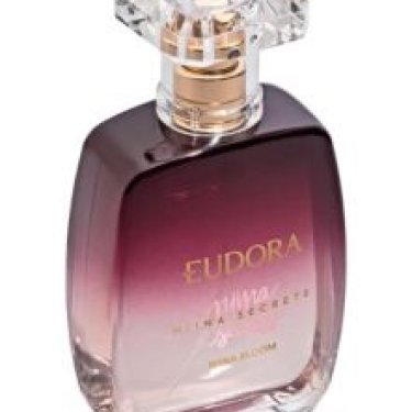 Niina Secrets Bloom