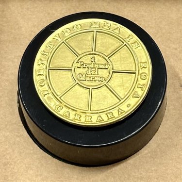 Bianco Carrara Solid Perfume