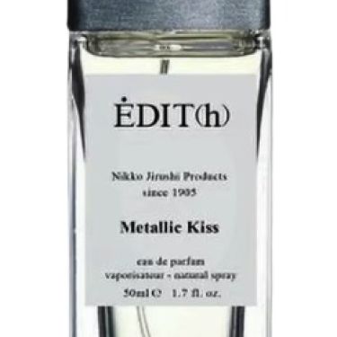 Metallic Kiss