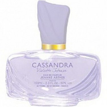 Cassandra Violette Intense
