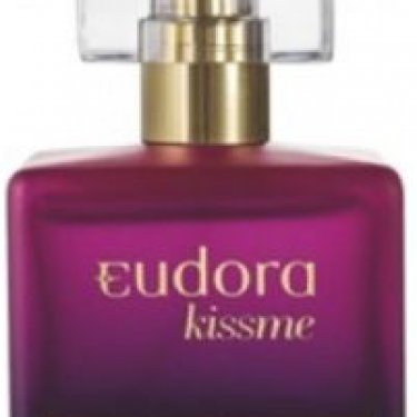 Kiss Me Rosa Marcante
