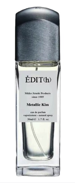 Metallic Kiss