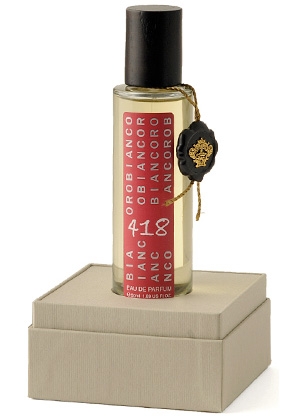 418