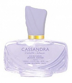 Cassandra Violette Intense